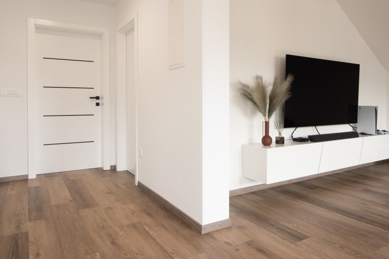 Laminate Floor Replacement in Highlands, TX
